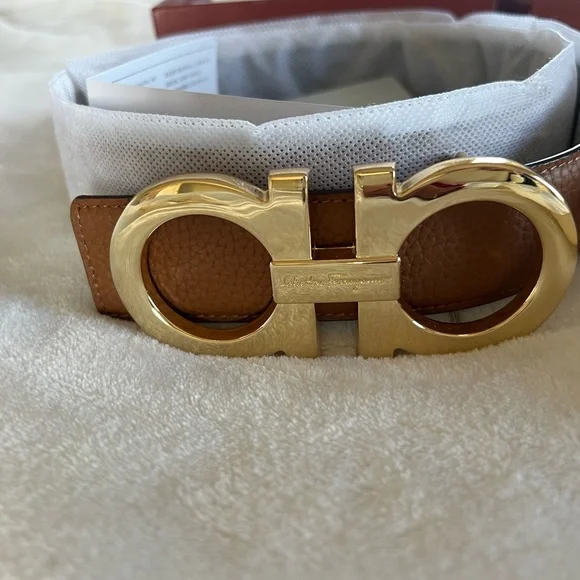 SALVATORE FERRAGAMO brown/ tan belt - Picture 1 of 8